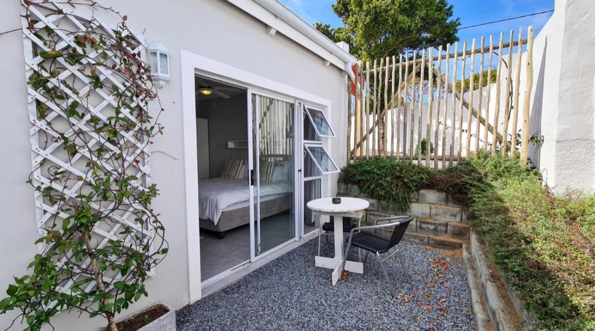 Second Best Accommodation East London Buitenkant foto